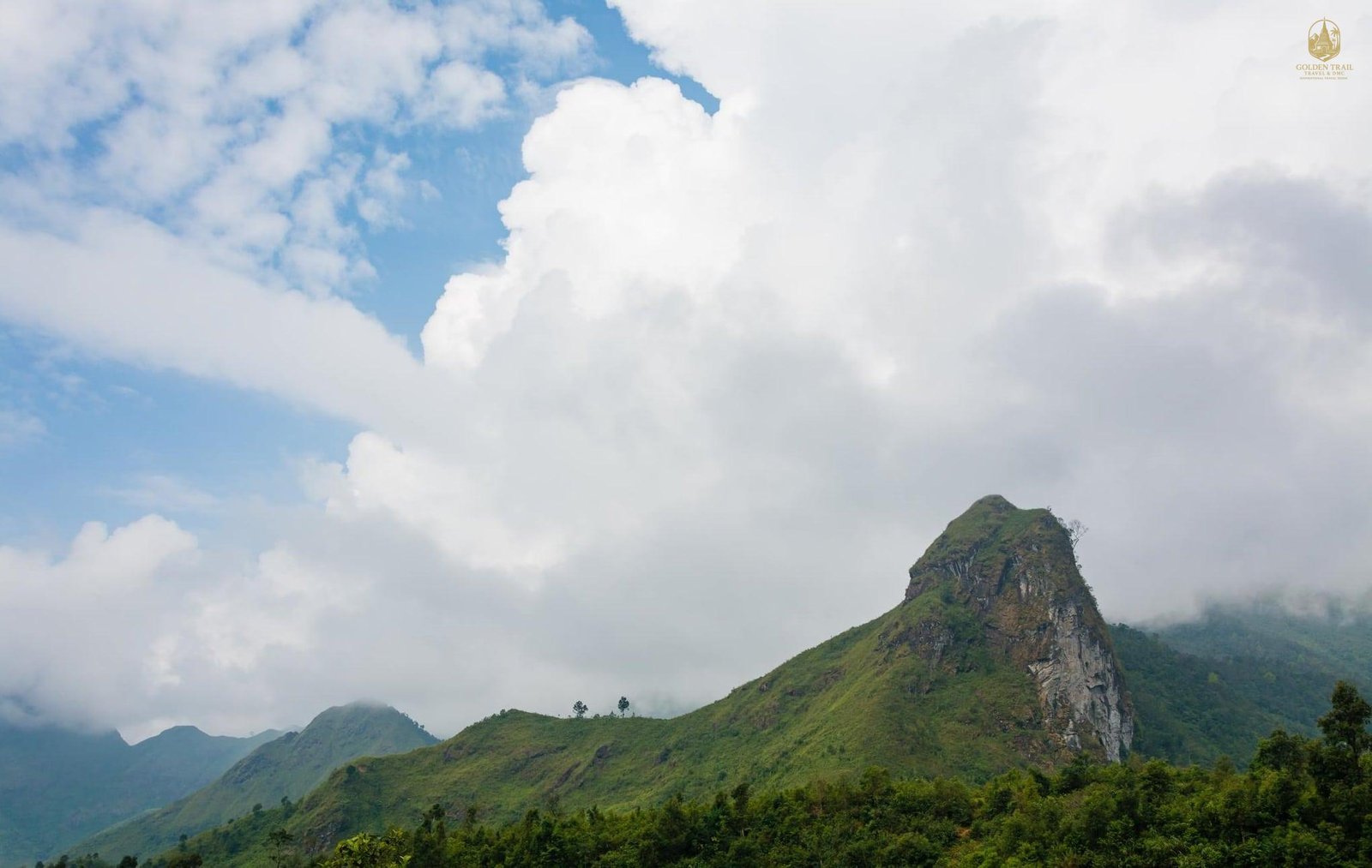 Nam Kang Ho Tao Trek: 3-Day Challenge to Vietnam's Legendary Peak
